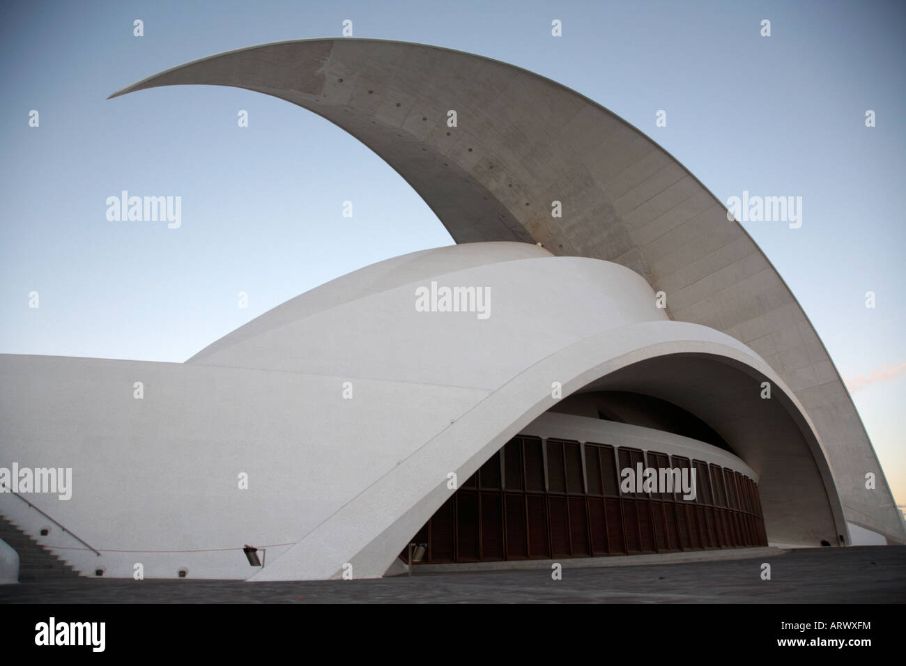 Toit et côtés ' ' l'aile de l'Auditorio de Tenerife conçue par Santiago Calatrava santa cruz tenerife espagne Banque D'Images