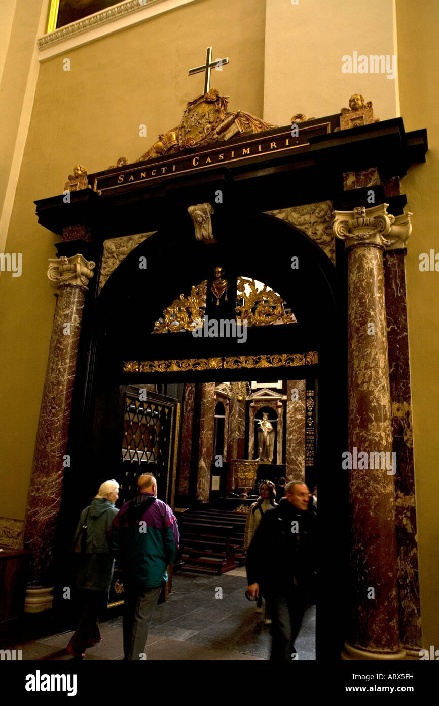 La chapelle de St Casimir dans la cathédrale de Vilnius Lituanie Banque D'Images