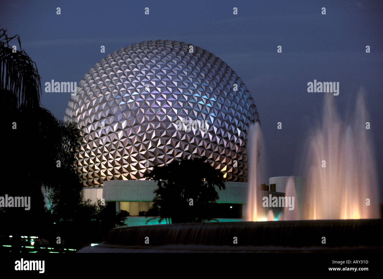 Le vaisseau spatial Terre Disney World Orlando et Epcot Center en Floride Banque D'Images