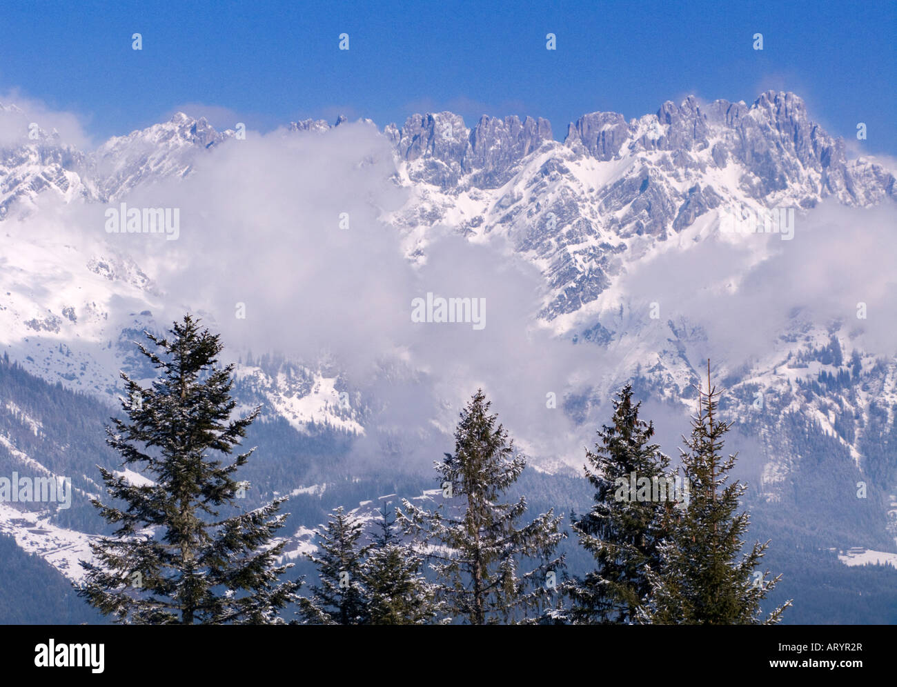 Au-dessus de montagnes Wilder Kaiser Scheffau, Tyrol, Autriche Banque D'Images