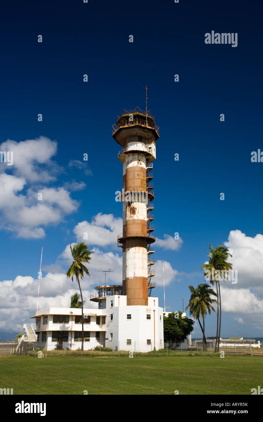 Tour de contrôle de l'Île Ford Hawaii. Tour de l'aéroport utilisé lors de l'attaque japonaise sur Pearl Harbor. Banque D'Images