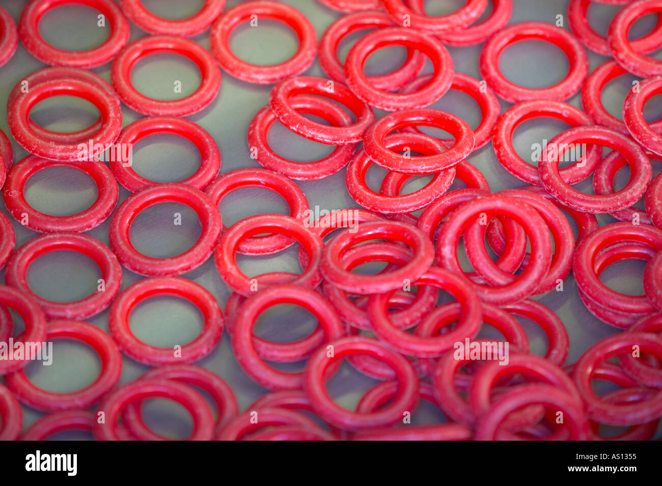 Carnaval rouge ring toss sonneries en format horizontal Banque D'Images