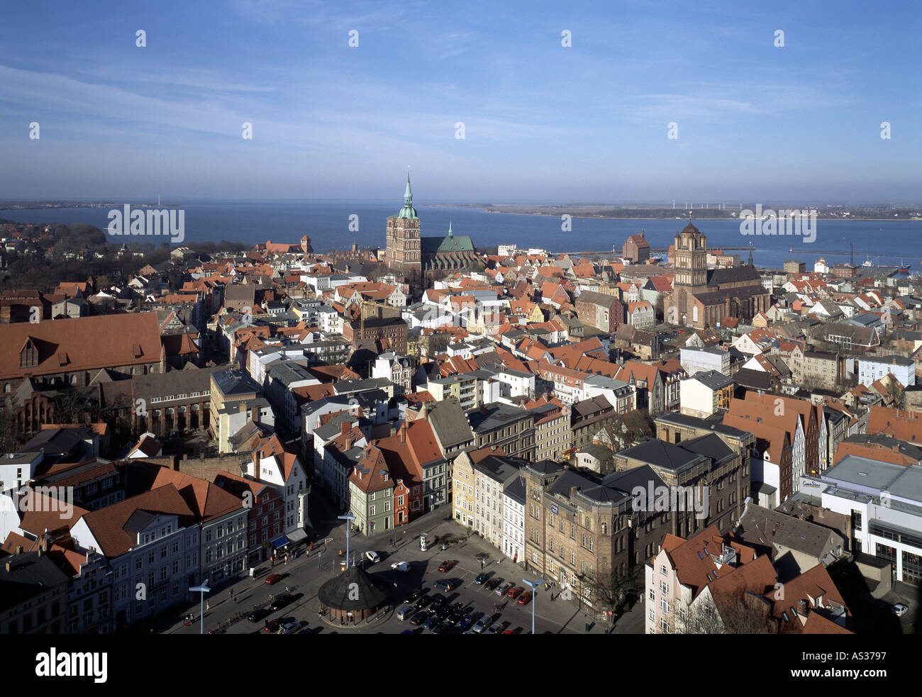 Stralsund, Altstadt, Blick vom Turm der Marienkirche Banque D'Images