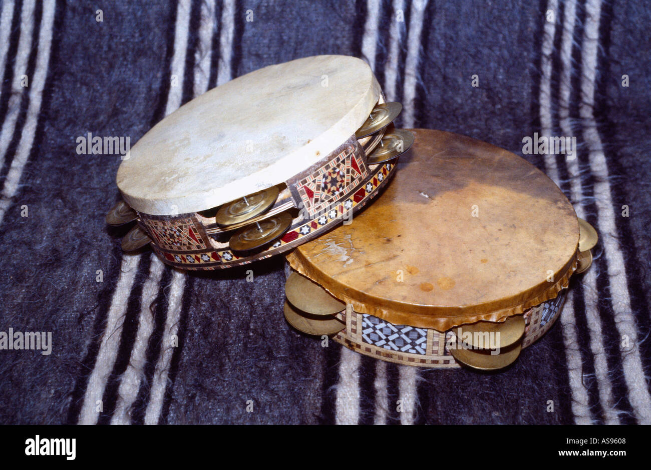 Instruments de musique Tamberines l'Iraq Banque D'Images