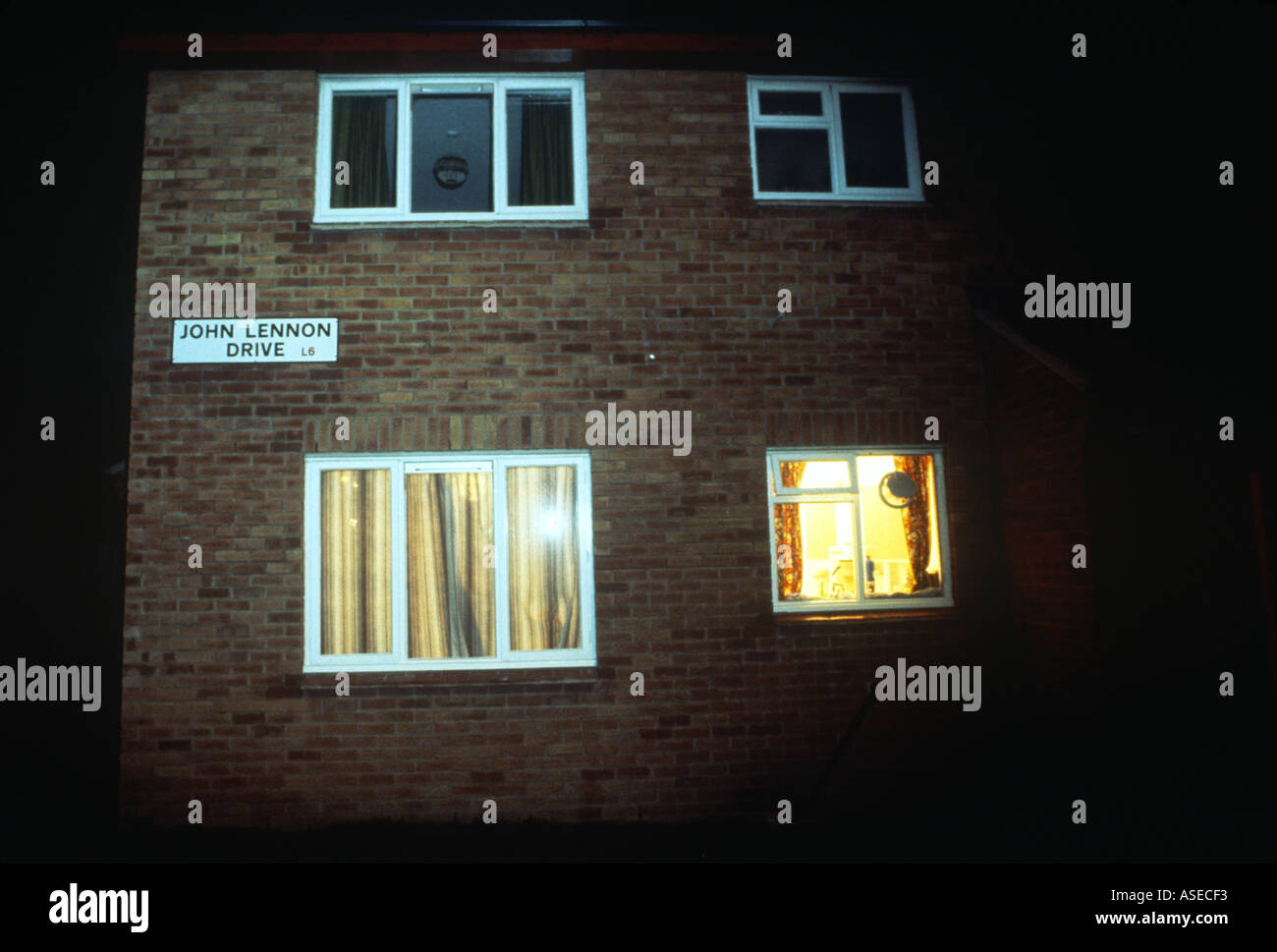 Une rue de Liverpool nommé d'après le John Lennon Banque D'Images