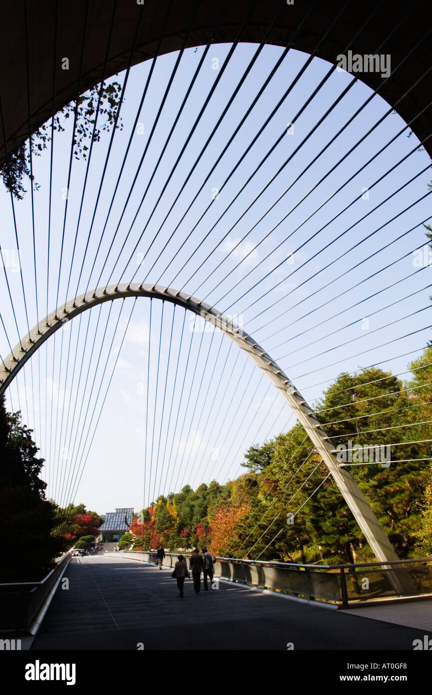 À l'égard du Musée Miho de tunnel et pont moderne approche Japan 2005 Banque D'Images