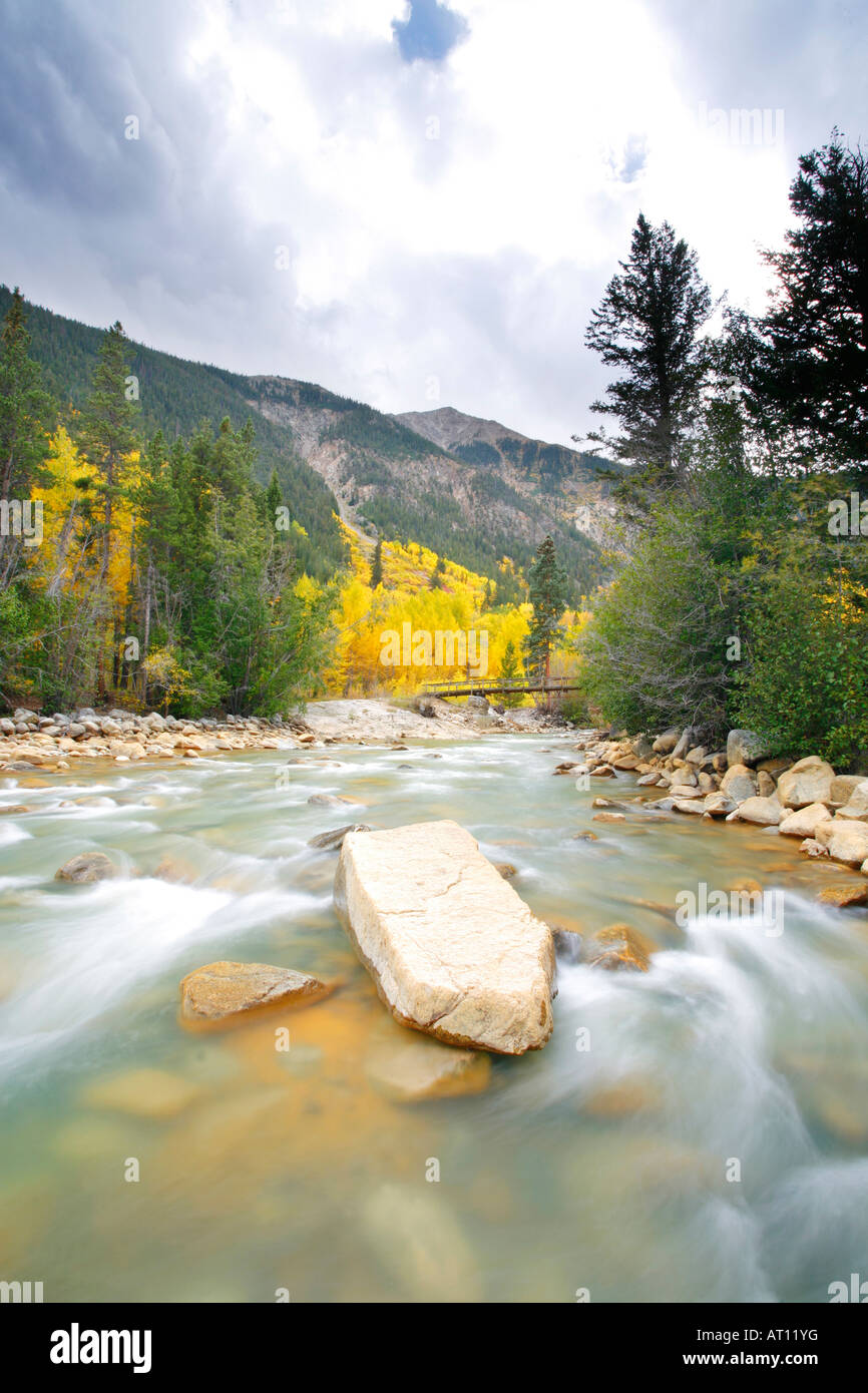 Roaring Fork River, San Isabel National Forest, Colorado Banque D'Images