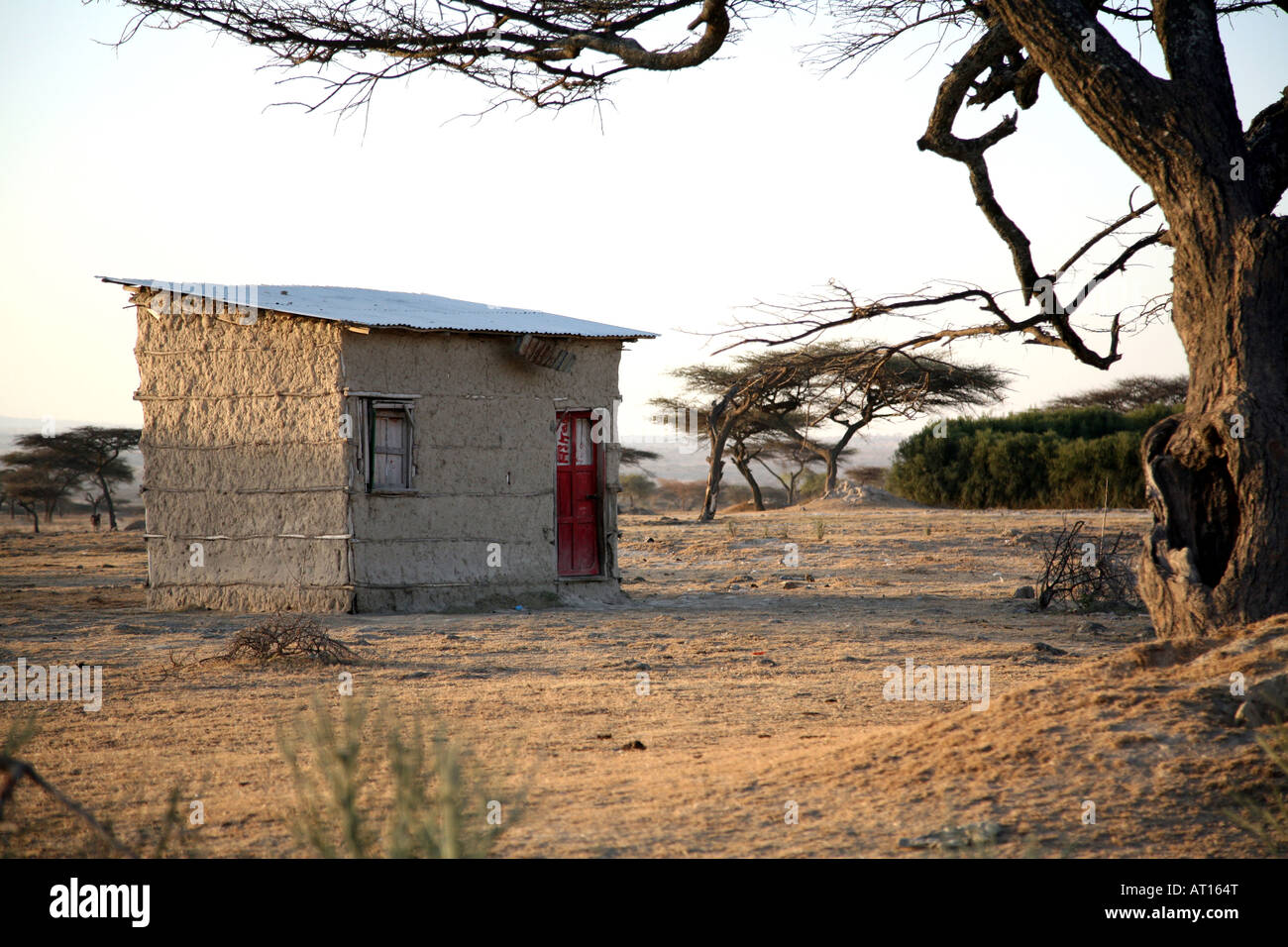 Petite cabane dans les régions rurales éloignées Ethiopie Banque D'Images