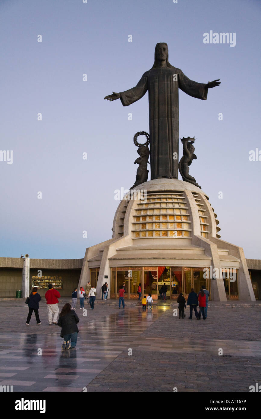 Mexique Guanajuato Cristo Rey culte Cubilete grande statue de Jésus