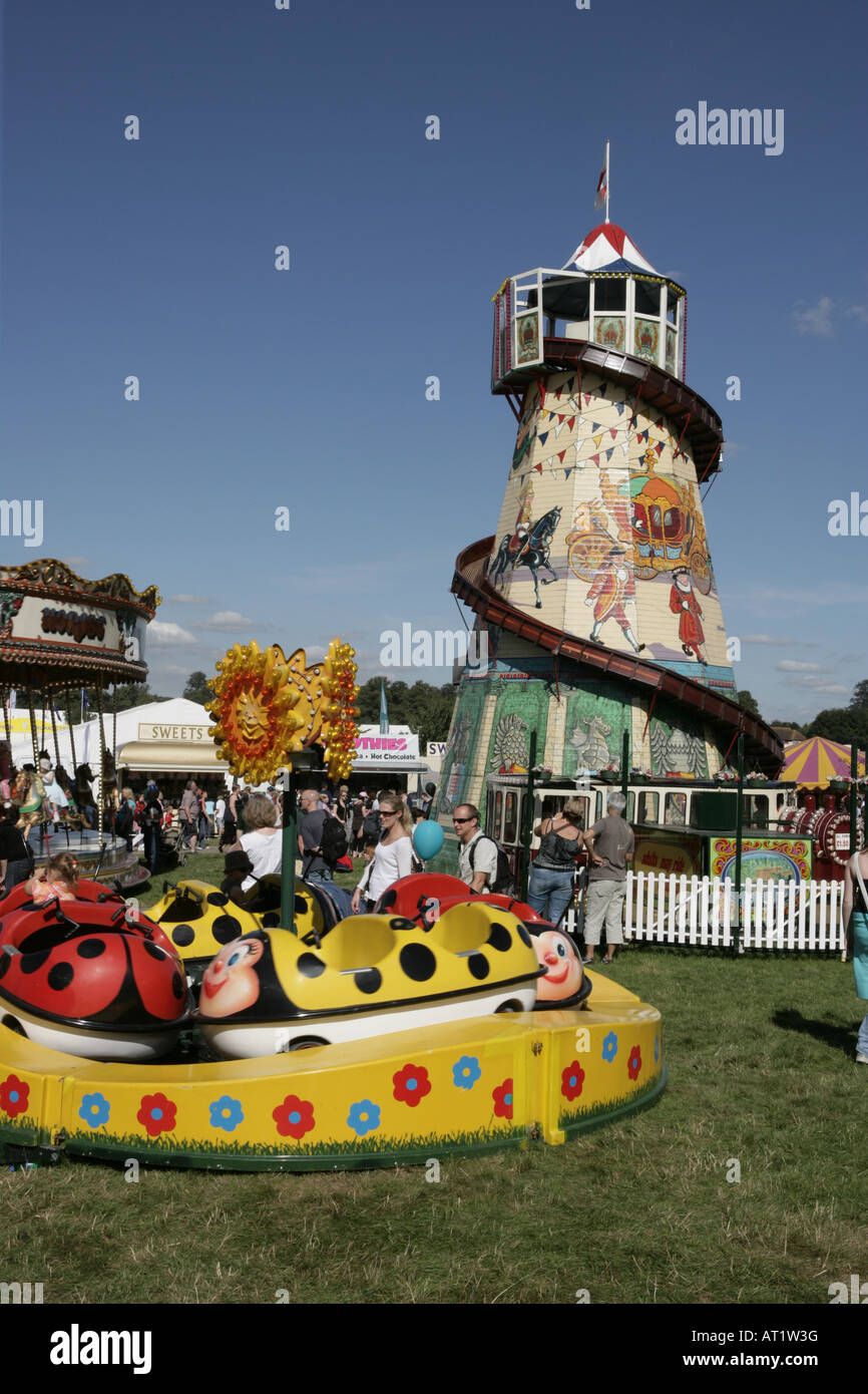 Les forains au Royal County of Berkshire montrer autrefois connu sous le nom de Show Newbury Banque D'Images