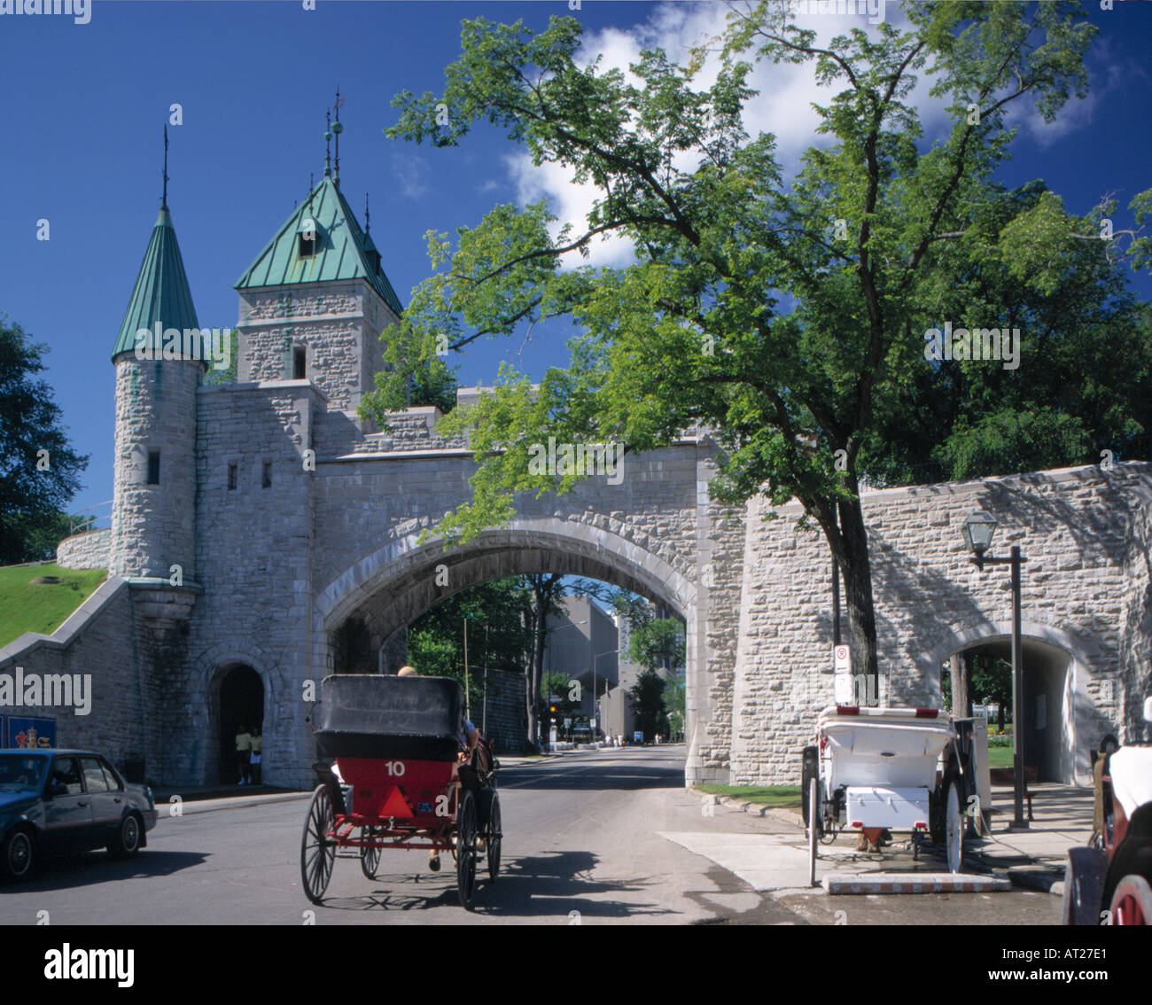 La ville de Québec Porte St Louis et murs fortifiés dans la partie ancienne de la ville Banque D'Images