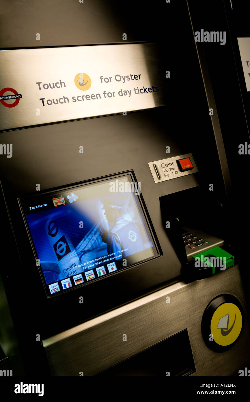 Ticket machine sur le métro de Londres Banque D'Images