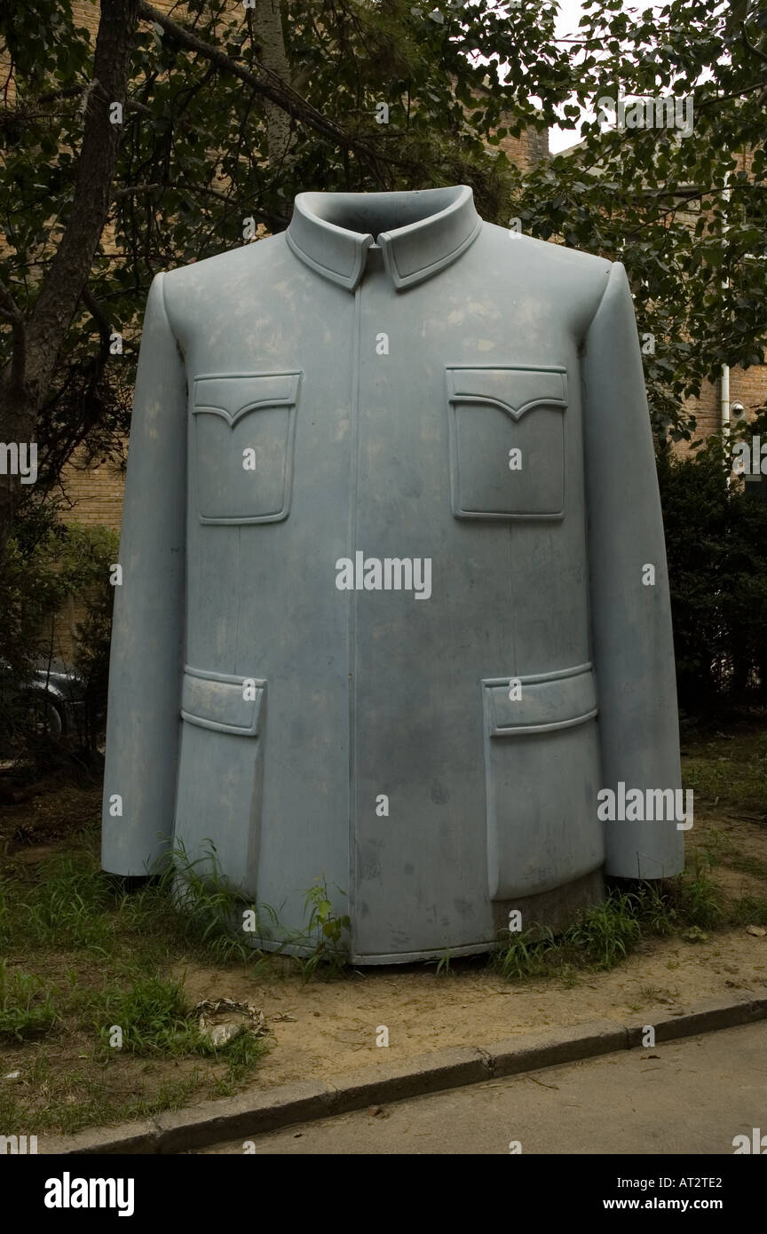 Sun Yat-sen suit in 798 Art Centre, Beijing Banque D'Images