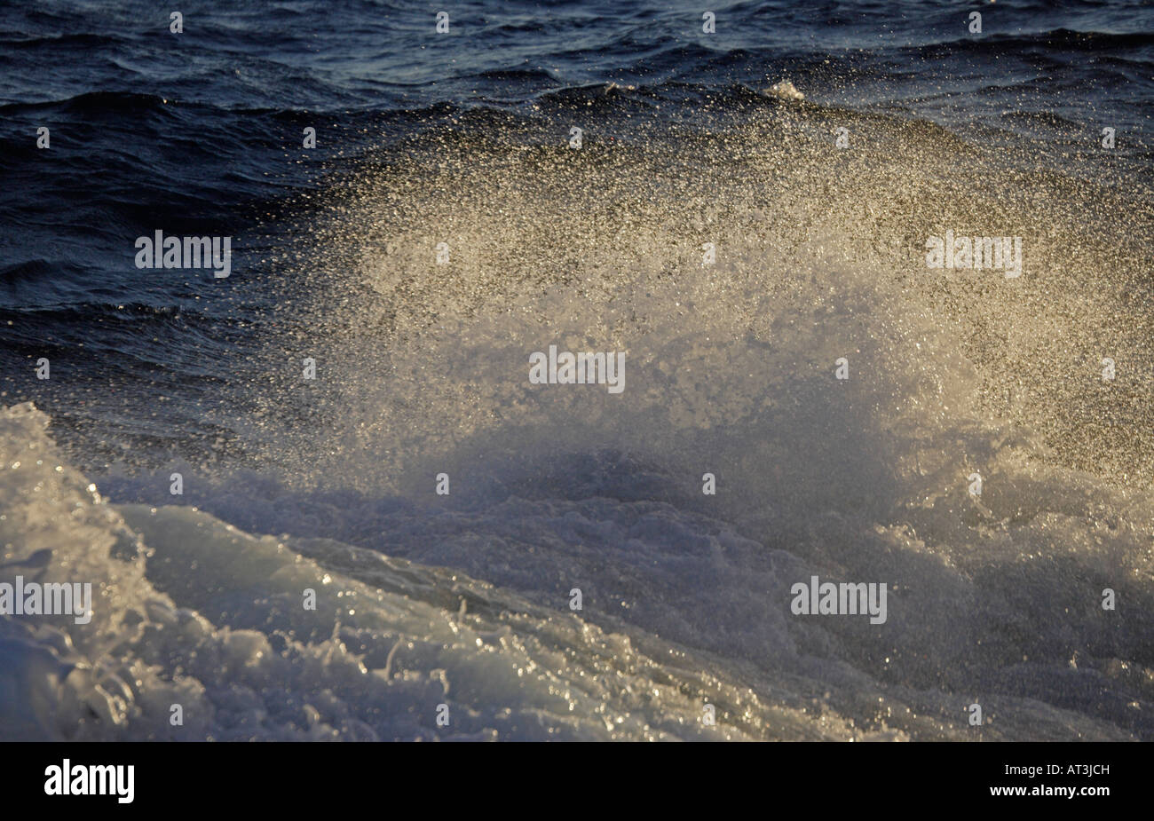 Les vagues dans la mer de l'Atlantique Sud Banque D'Images