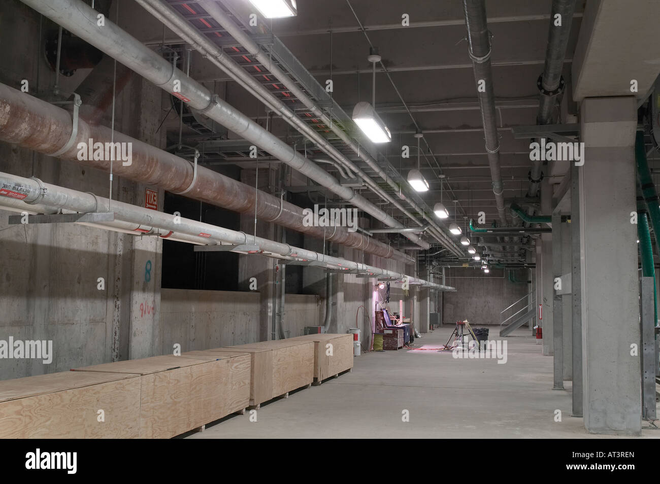 Sous-sol souterrain de tuyaux Celler Le cadre industriel, New York Banque D'Images