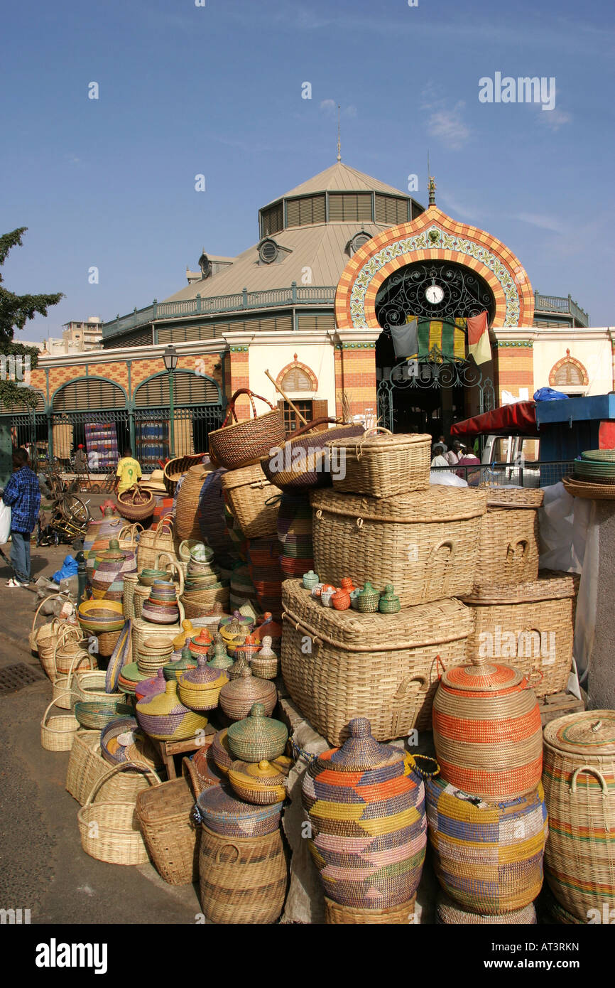 Sénégal Dakar Marche centrale panier du marché Kermel stall Banque D'Images