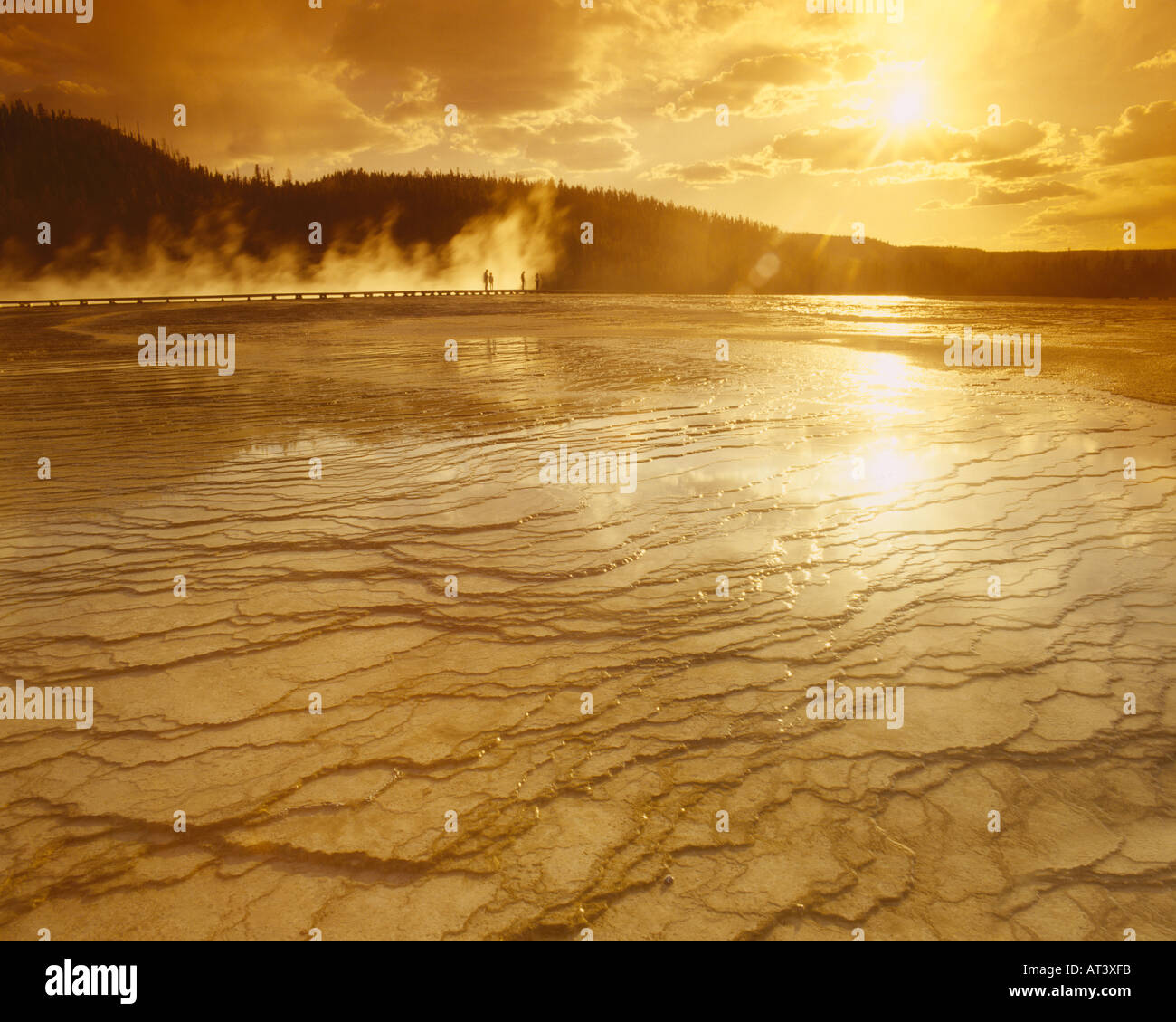 USA - WYOMING : Midway Geyser Basin dans le Parc National de Yellowstone Banque D'Images