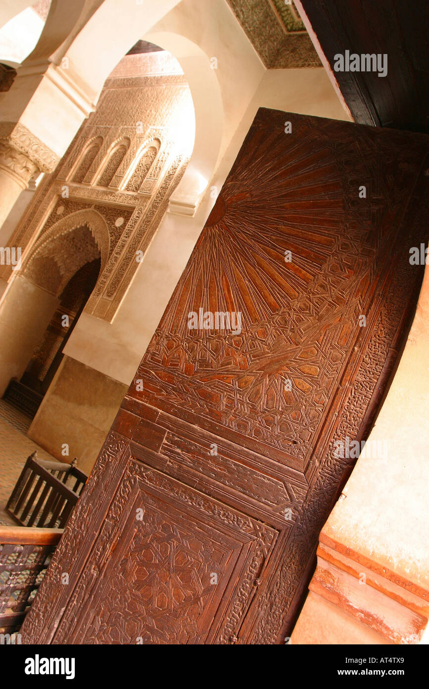 Maroc Marrakech Riad Tombeaux Saadiens et de l'intérieur de porte Banque D'Images