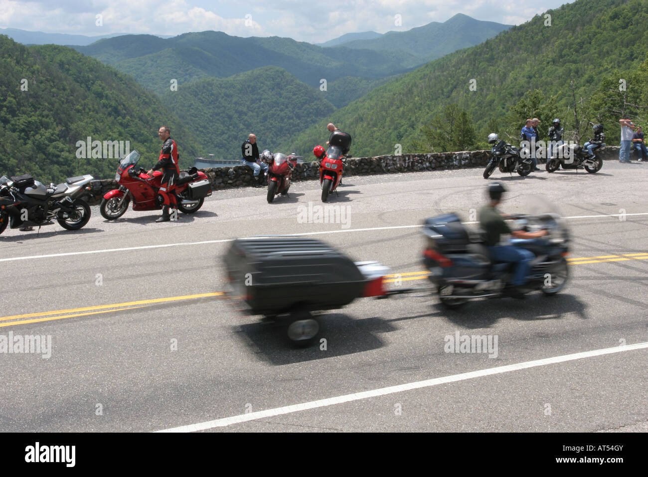 Offres d'équitation de moto Gap Smoky Mountain National Park Banque D'Images