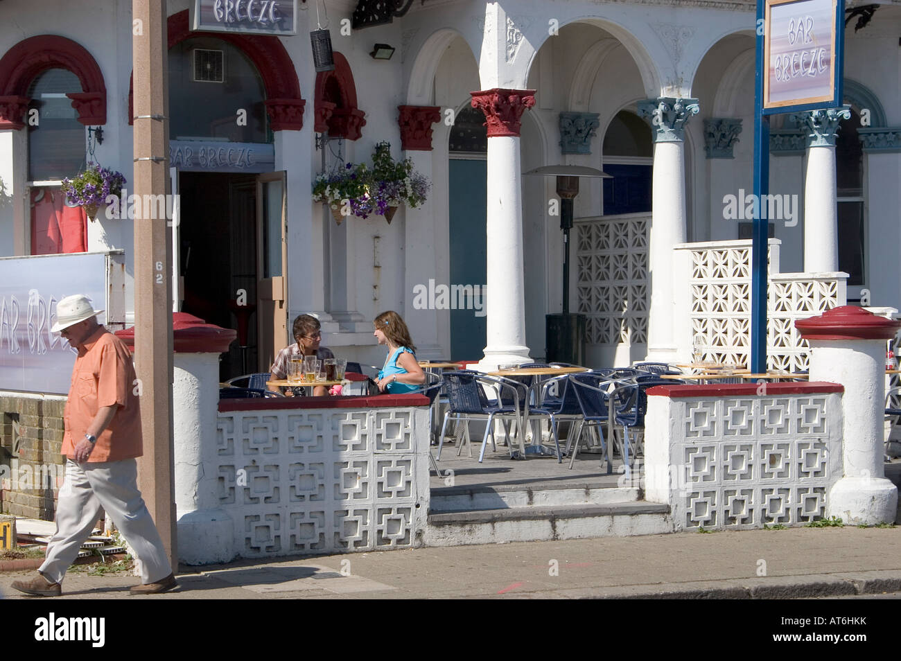 Café à worthing Sussex UK.photo par Nikki Attree Banque D'Images