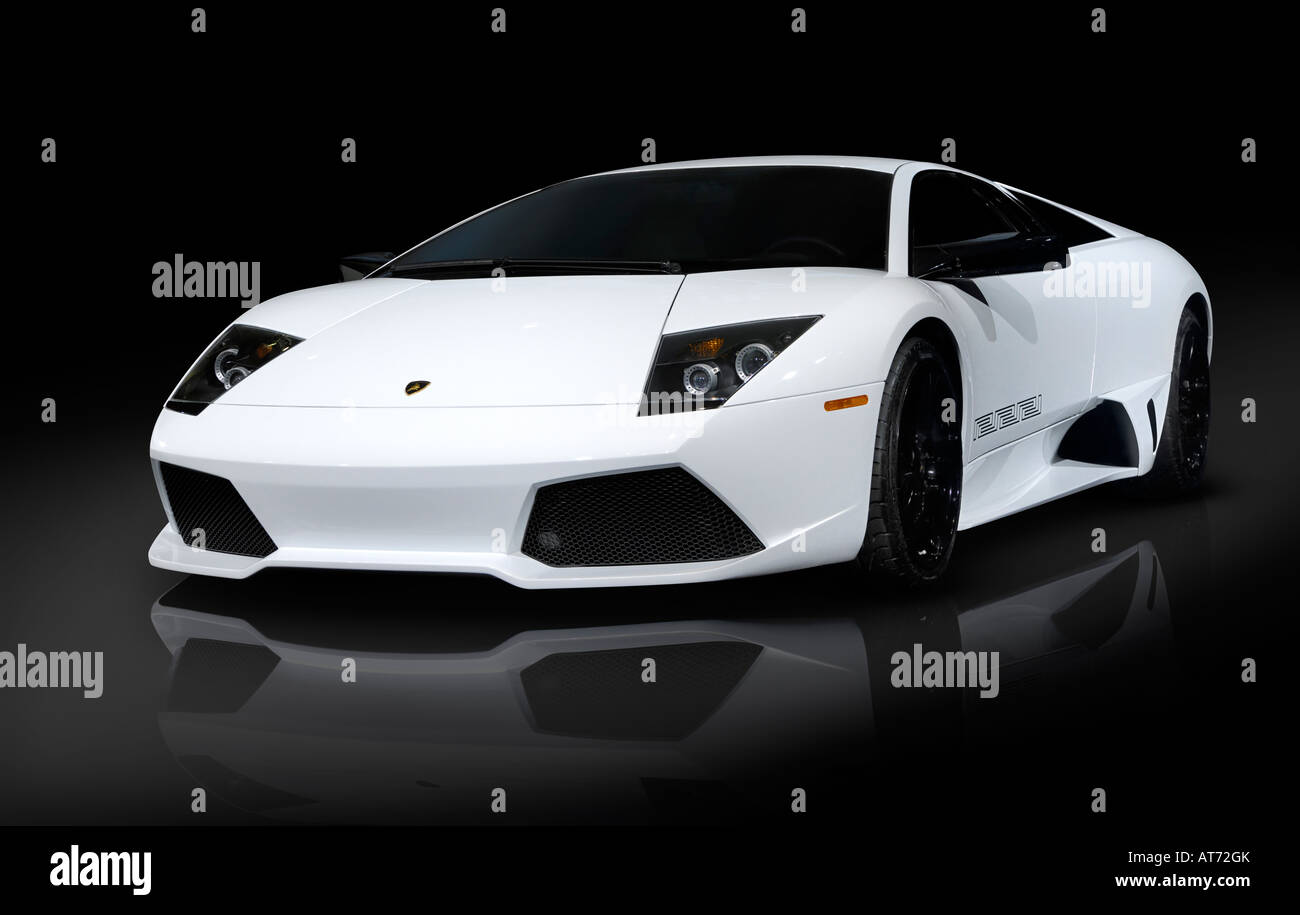 Licence et tirages sur MaximImages.com - Lamborghini voiture de sport de luxe, supercar, photo de stock automobile. Banque D'Images