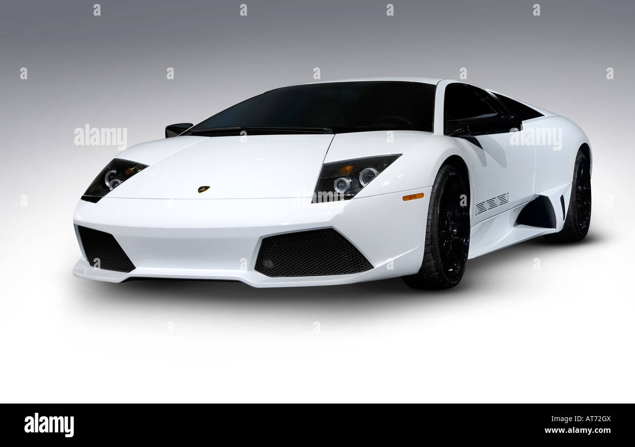Licence et tirages sur MaximImages.com - Lamborghini voiture de sport de luxe, supercar, photo de stock automobile. Banque D'Images
