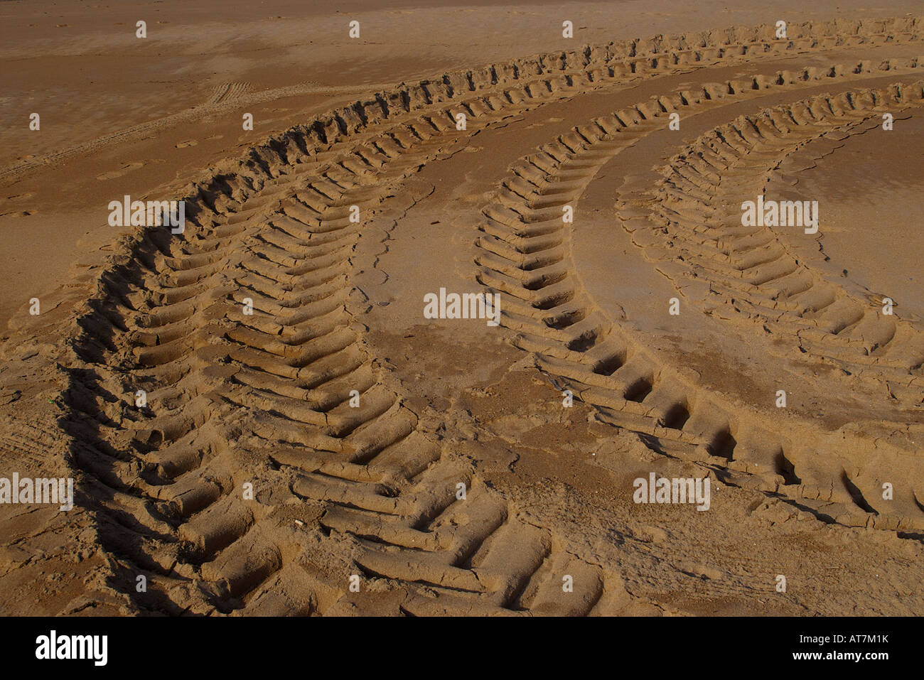 Plage de sable sur la voie des roues Banque D'Images