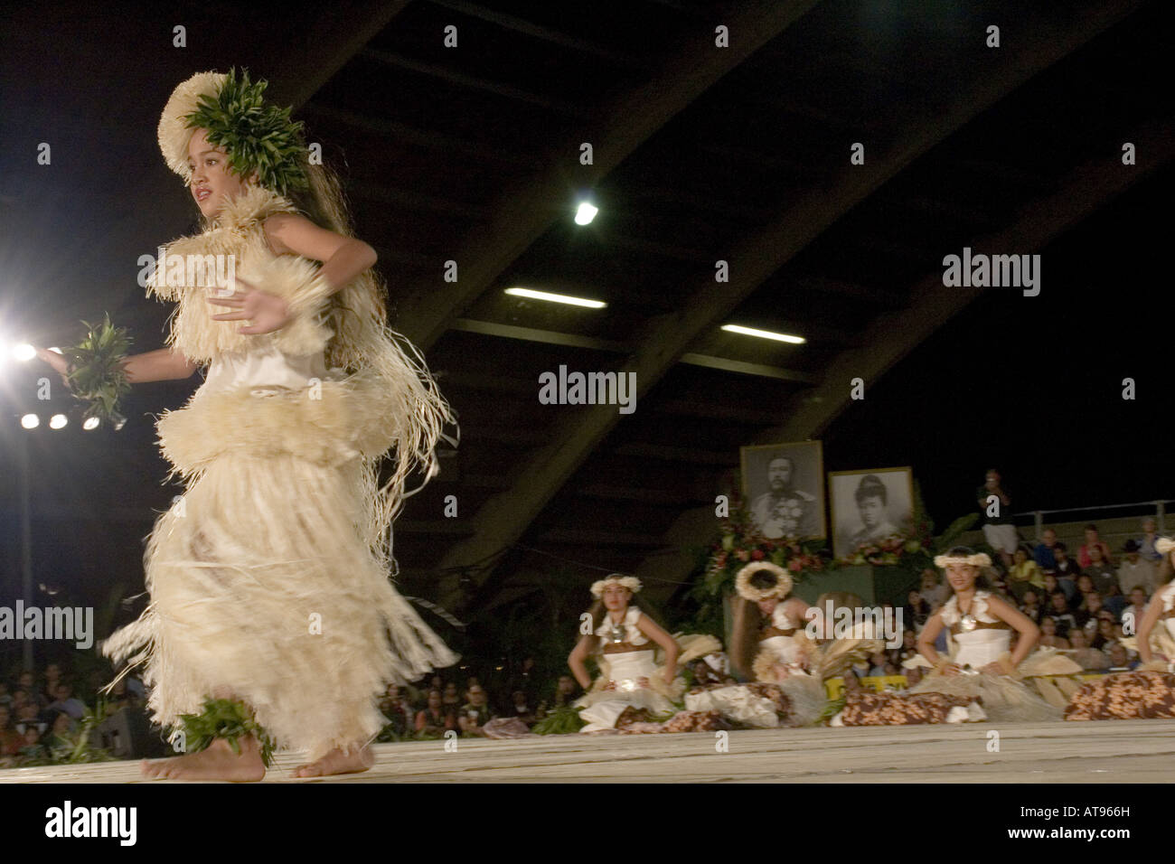 Merrie Monarch festival 2006 danseurs hula Banque D'Images