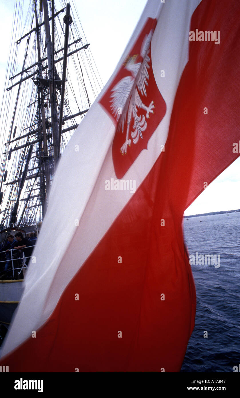 Course des grands voiliers à bord du Dar Mlodziezy Banque D'Images