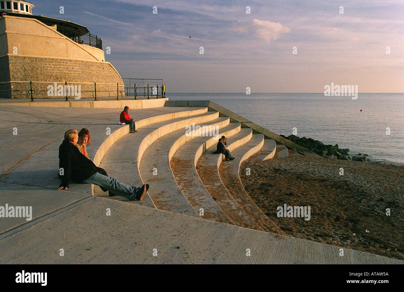 Scène de plage à Ventnor sur l'île de Wight UK Banque D'Images