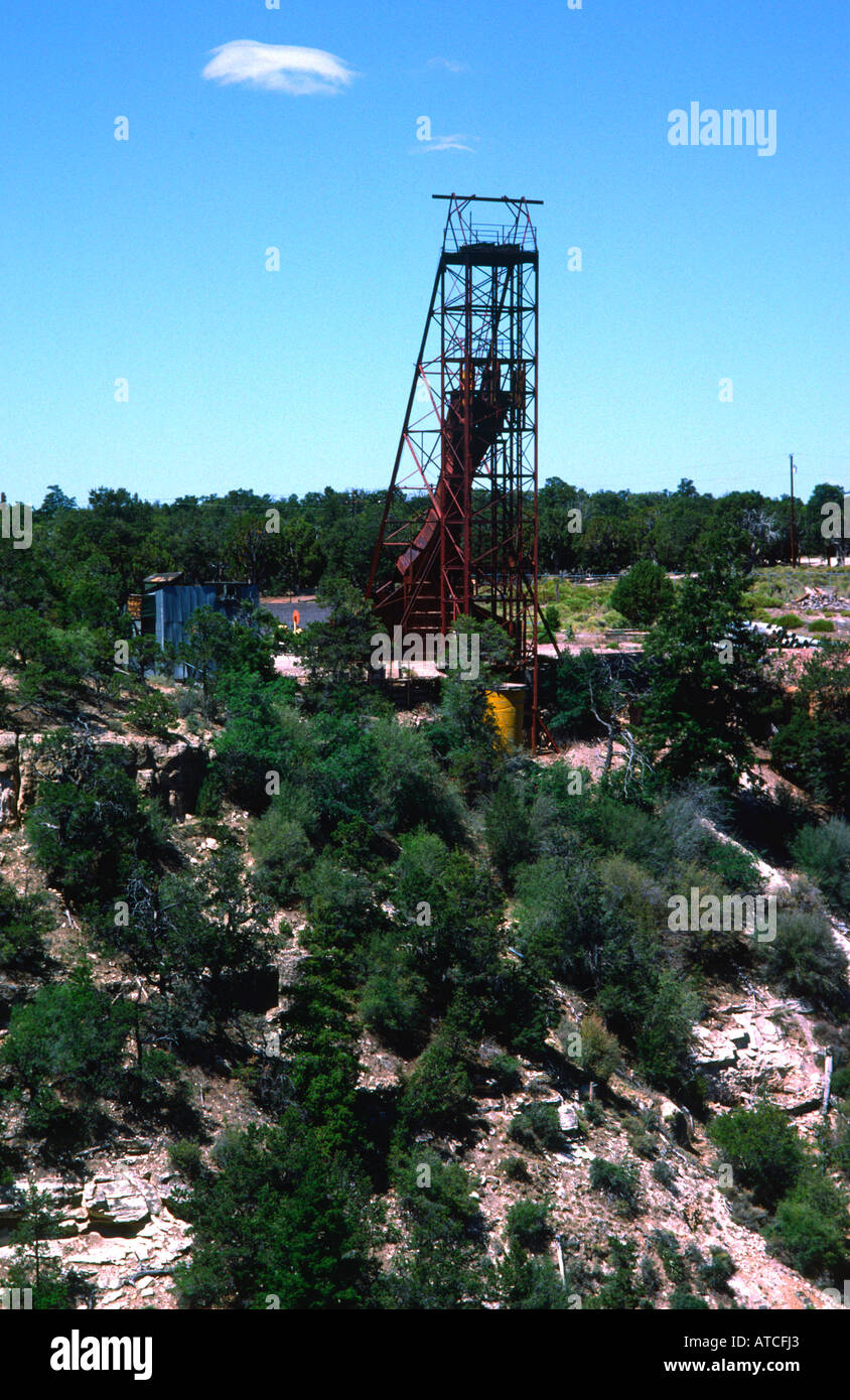 Mine orpheline inactif West Rim Trail en fin d'après-midi le Parc National du Grand Canyon en Arizona Banque D'Images