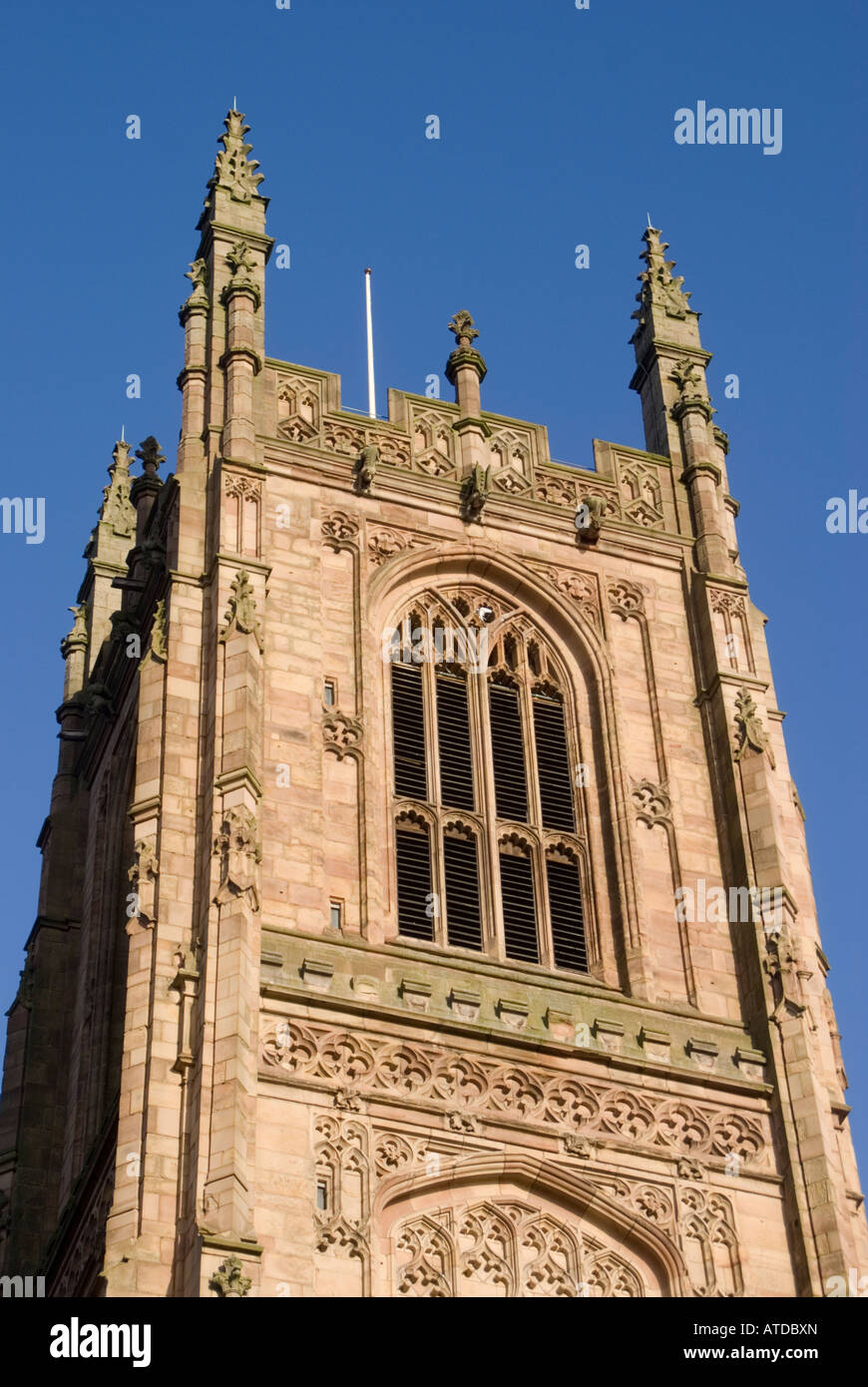 La tour de la cathédrale de Derby Banque D'Images