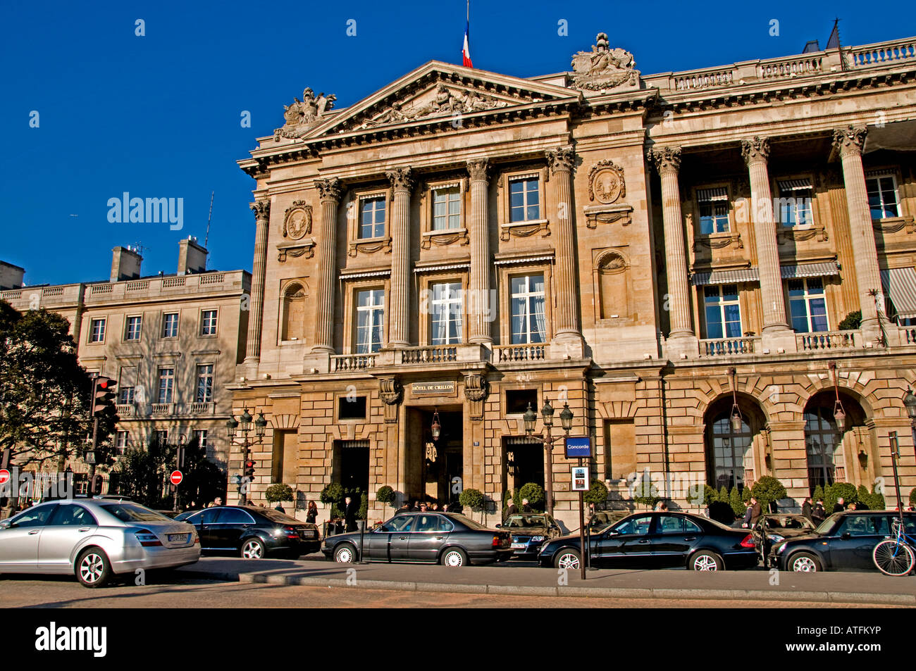 Place de la Concorde Paris France Hotel de Crillon Banque D'Images