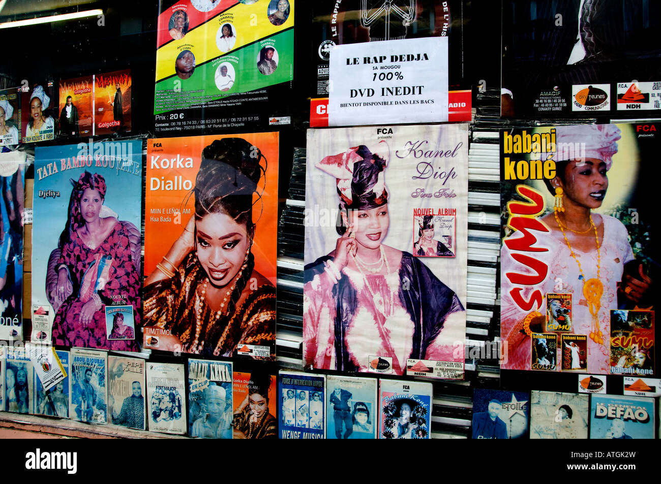 Barbes Rochechouart quartier arabe de l'Afrique de l'arrondissement de Paris. Banque D'Images