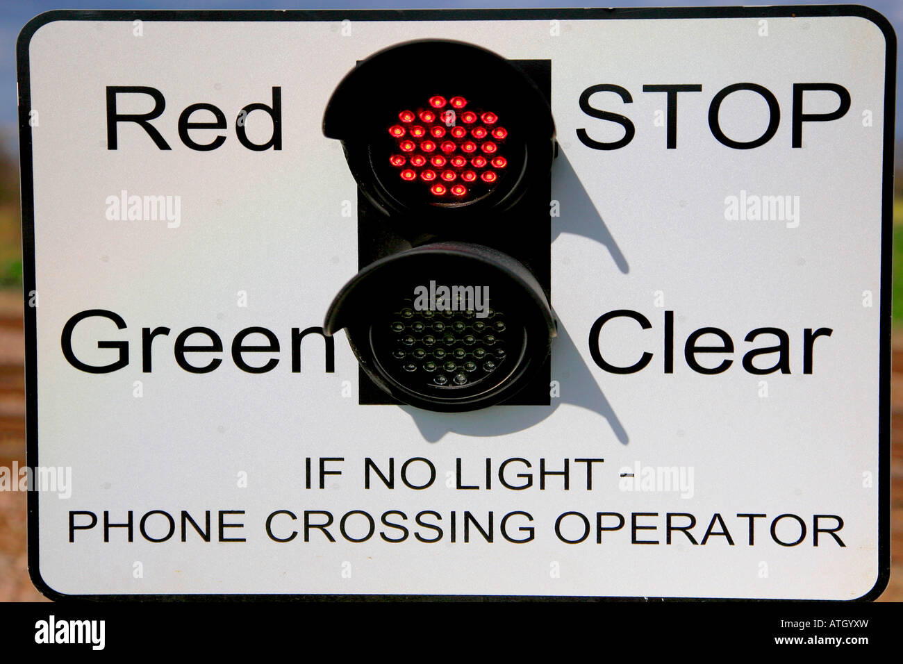 Panneau d'avertissement d'arrêt rouge fer Lolham à Peterborough Ligne ECM England UK Europe CELV Great North Eastern Banque D'Images