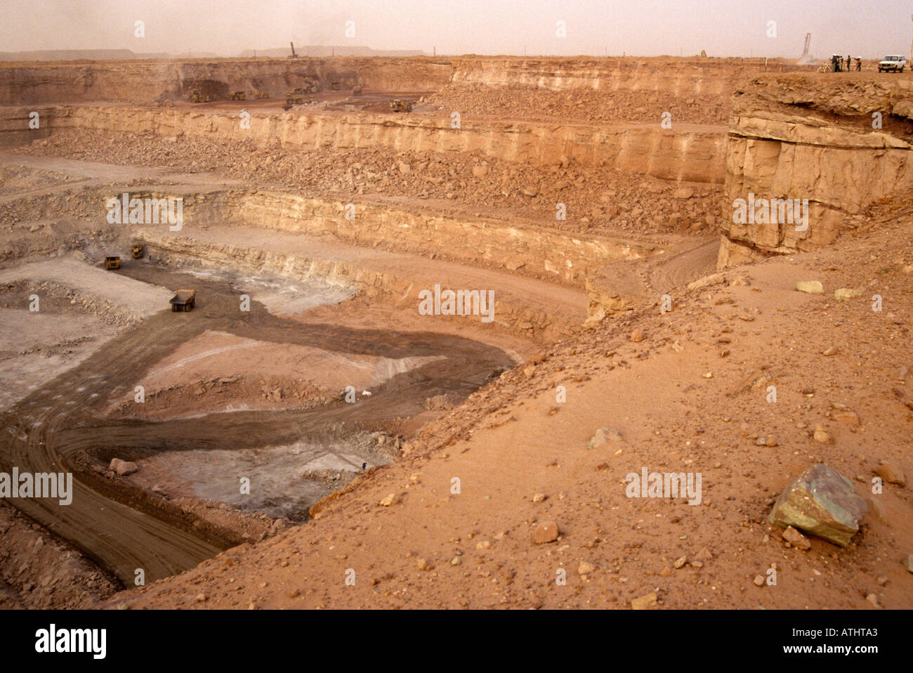 La Mine d'uranium à ciel ouvert d'Arlit, au Niger, Banque D'Images