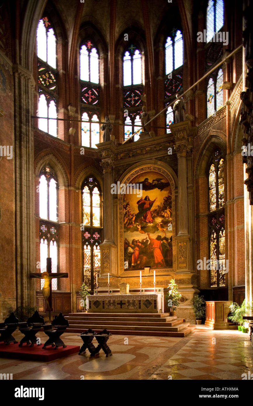 L'Assomption de la vierge de Titien à Santa Maria Gloriosa dei Frari Venise Italie Banque D'Images
