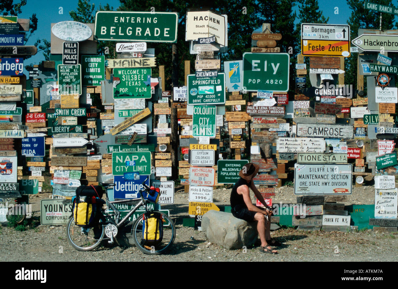 Sign post forest / Watson Lake / Schilderwald Banque D'Images