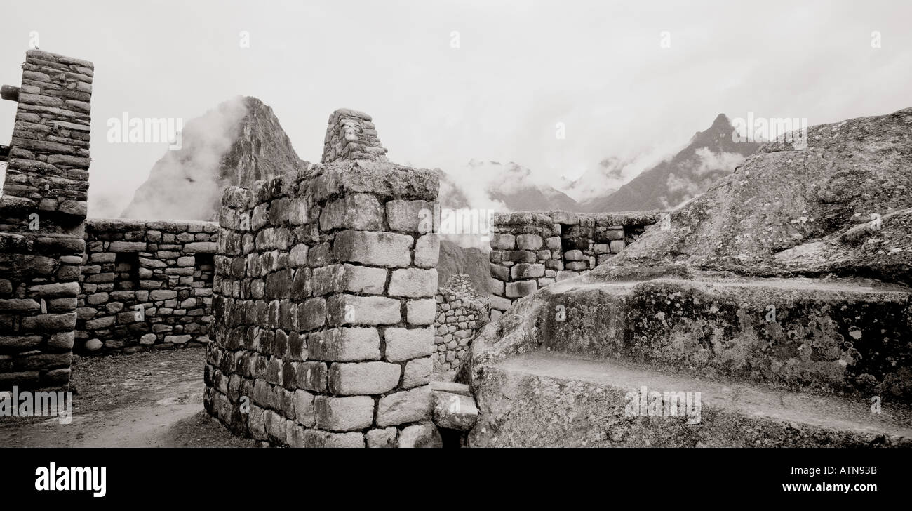 La construction dans l'ancienne cité de Machu Picchu, dans la vallée sacrée au Pérou en Amérique du Sud. L'histoire ancienne en Amérique latine Banque D'Images