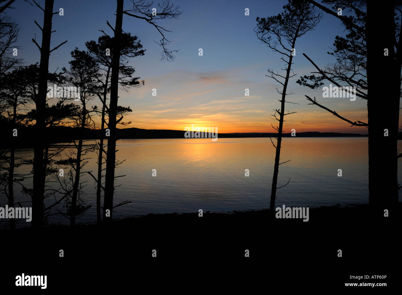 Coucher de soleil sur la baie de Gruinard, Wester Ross, North West Highland Ecosse sur la côte nord route 500 Banque D'Images