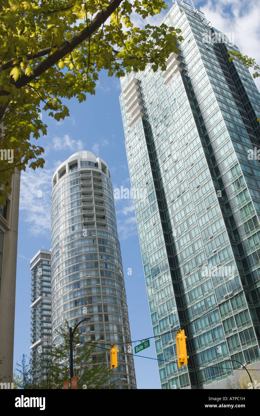 Tours de condominiums dans le centre-ville de Vancouver, Colombie-Britannique, Canada Banque D'Images