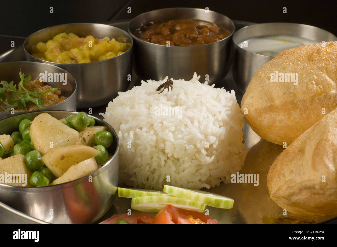 Close-up of assorted Indian food Banque D'Images