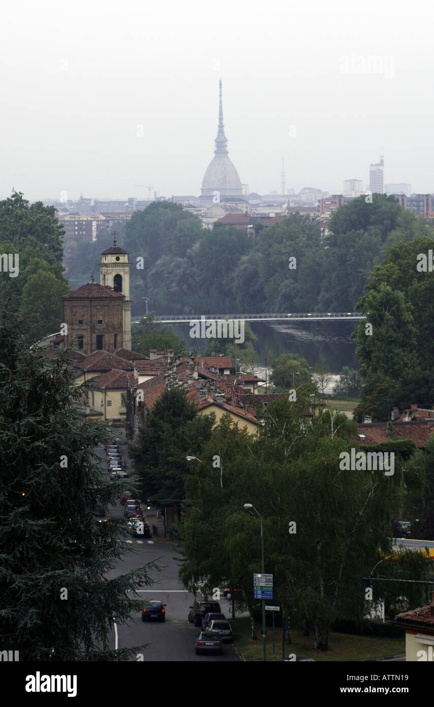 Turin la tour du Mole Antonelliana Banque D'Images