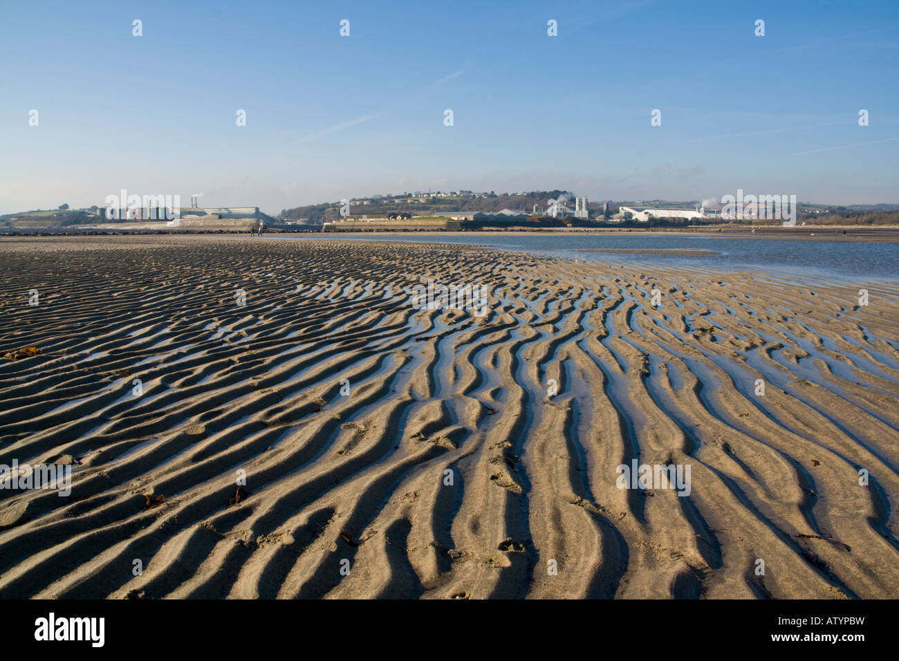 Des modèles dans le sable sur la plage par Cornwall UK Banque D'Images