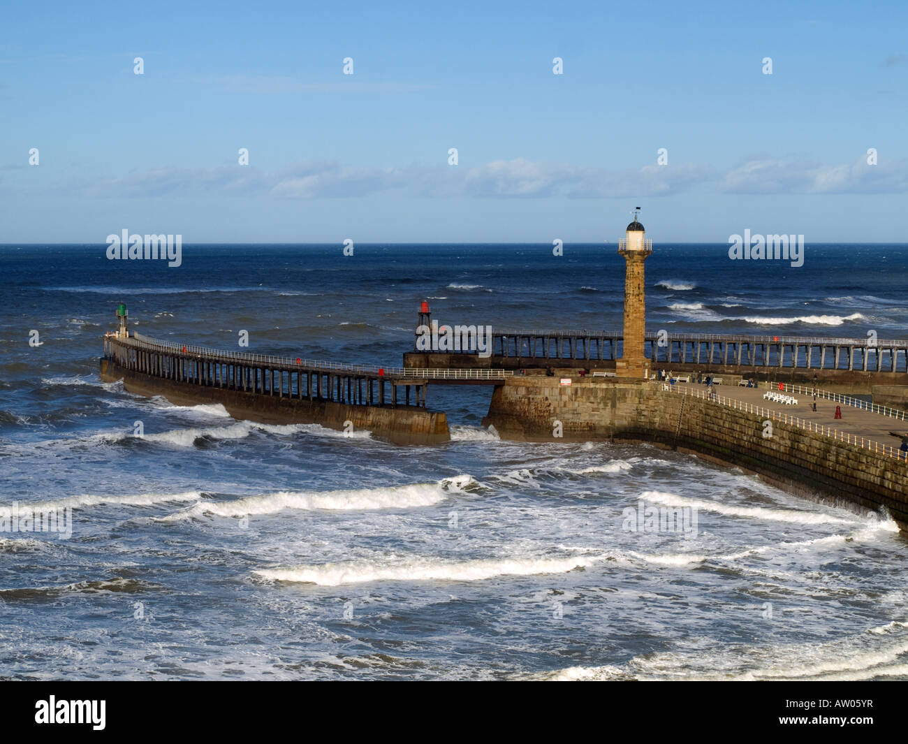 Whitby Harbour sur un jour de tempête Banque D'Images