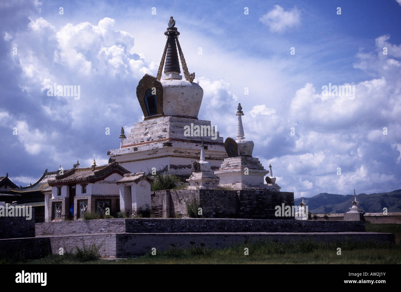 Un chorten, monastère de Gandan Khiid, Kharkorin (anciennement Karakorum), la Mongolie. Photographe : Andrew Wheeler Banque D'Images