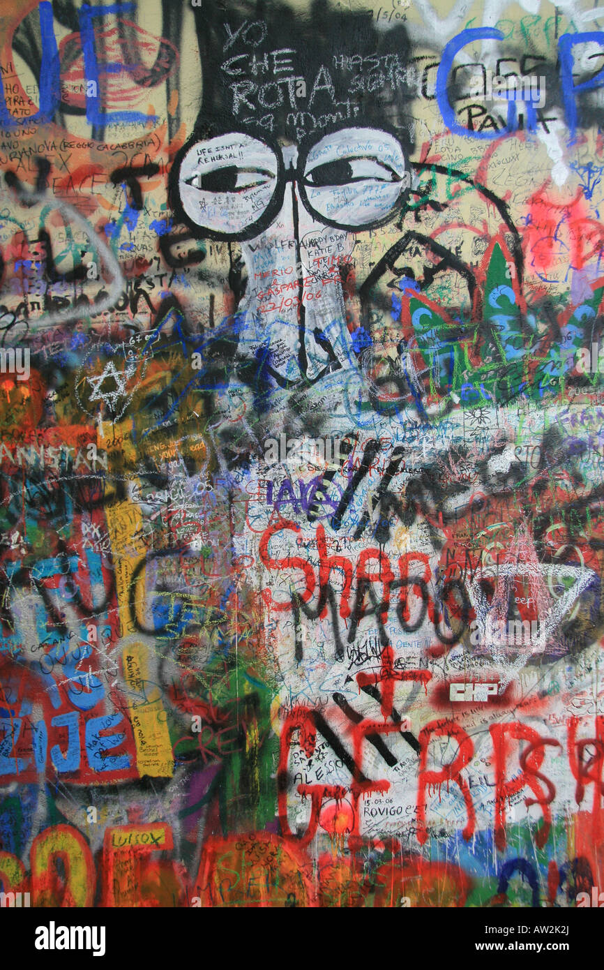 Le mur de Lennon à Prague, République tchèque. Banque D'Images