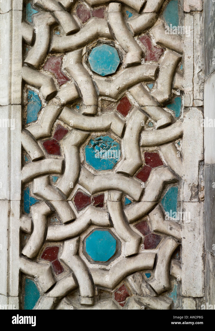 Détail de la décoration de l'entrée au complexe du Sultan al-Mu'ayyad, Le Caire, Egypte Banque D'Images