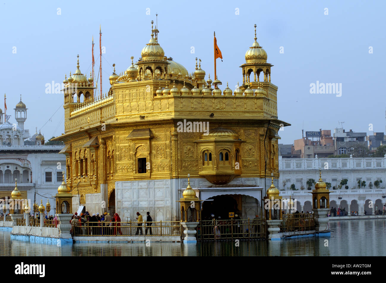 Le saint temple d'or à Amritsar, Punjab Inde c'est le plus saint de culte pour les sikhs Banque D'Images