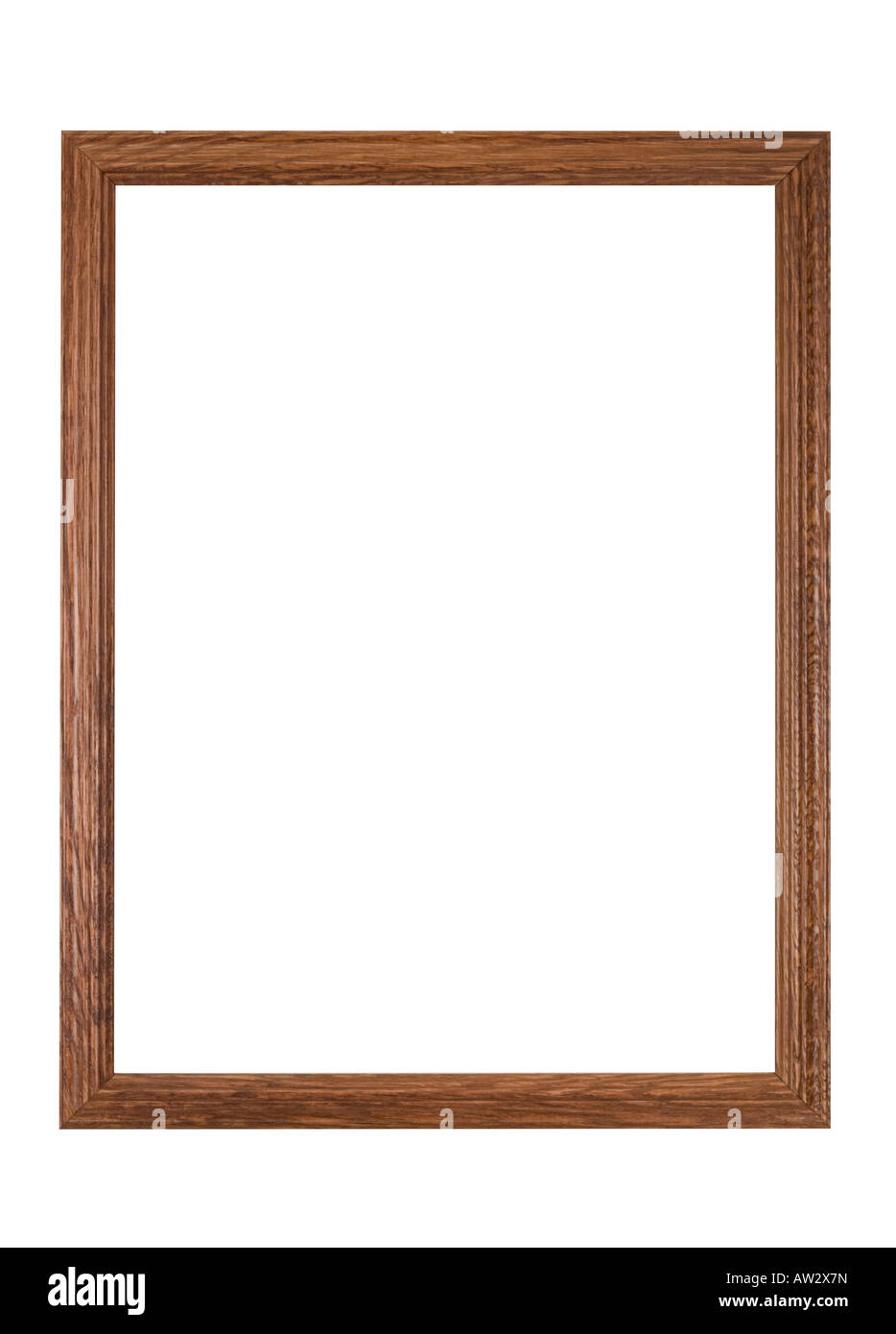 Cadre en bois brun rouge, étroite avec du grain du bois détail montrant blanc, fond isolé. Banque D'Images